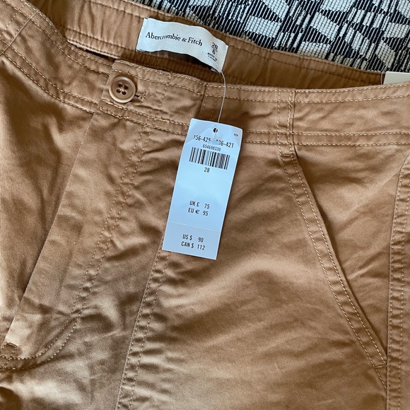 Abercrombie Brown Cargo Pants NWT - Picture 9 of 10